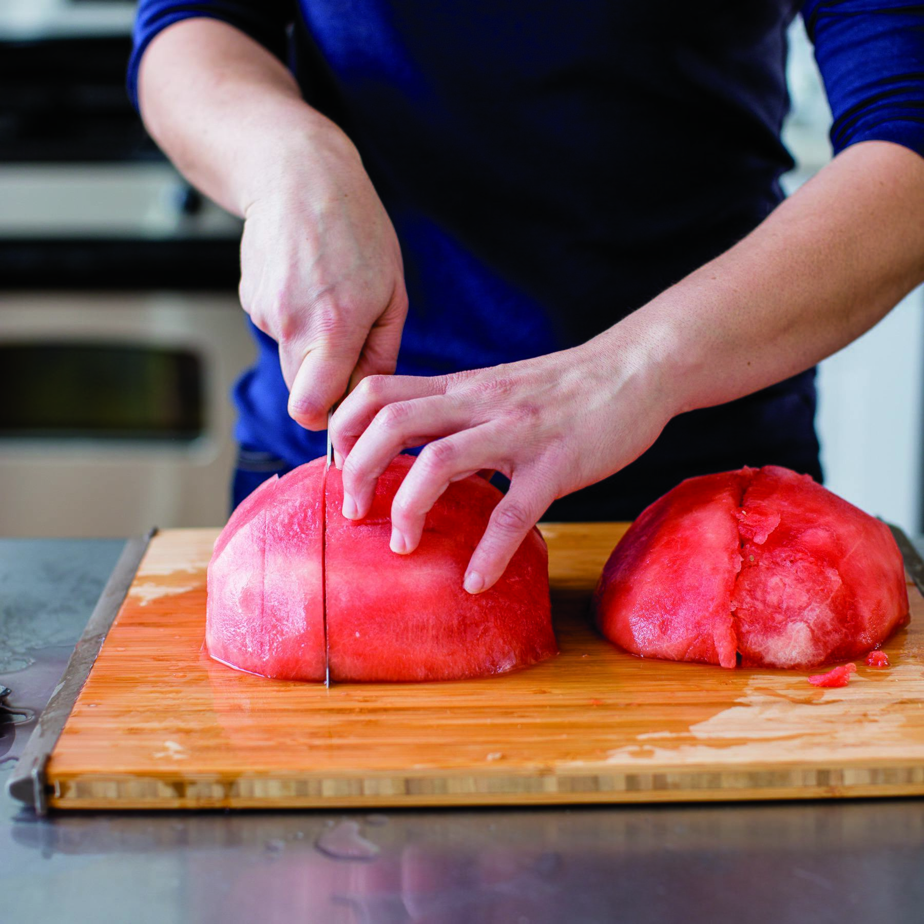 KitchenSkills_How_to_cut_a_melon-72